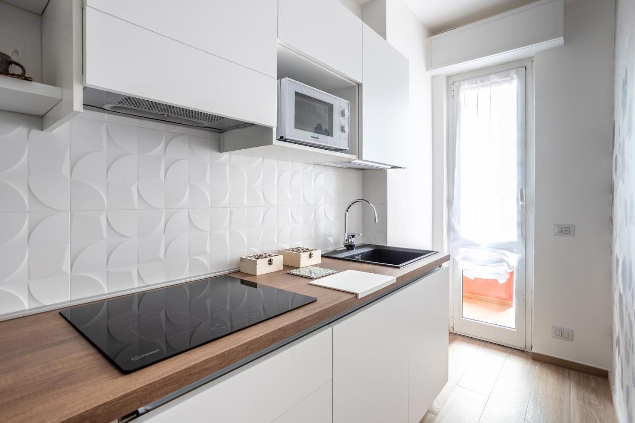 A Casa Di Ale Apartment Чинизело Балсамо Екстериор снимка
